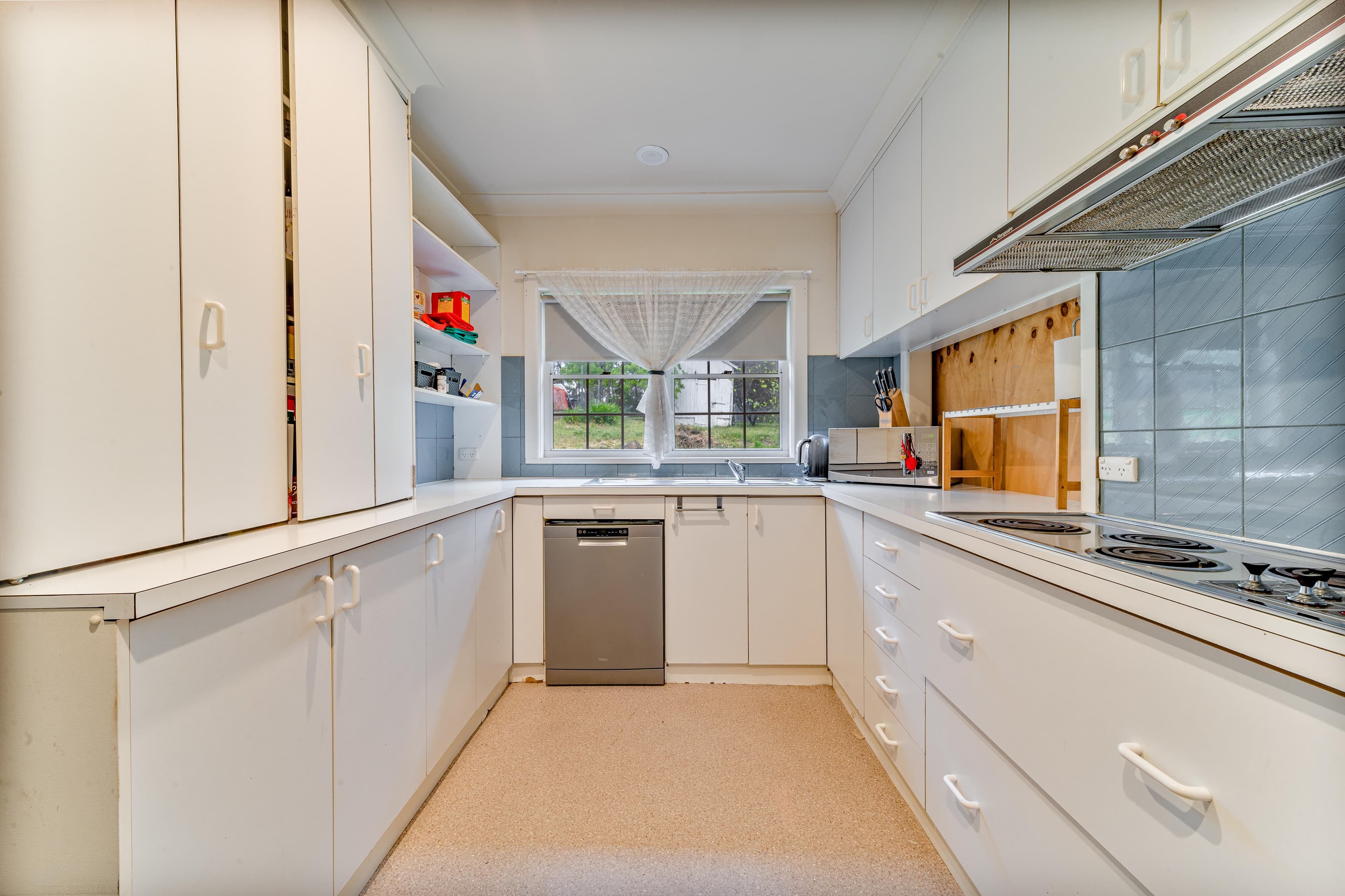 108 Mackenzie Street West, Golden Square VIC 3555, Golden Square - Thumbnail 5