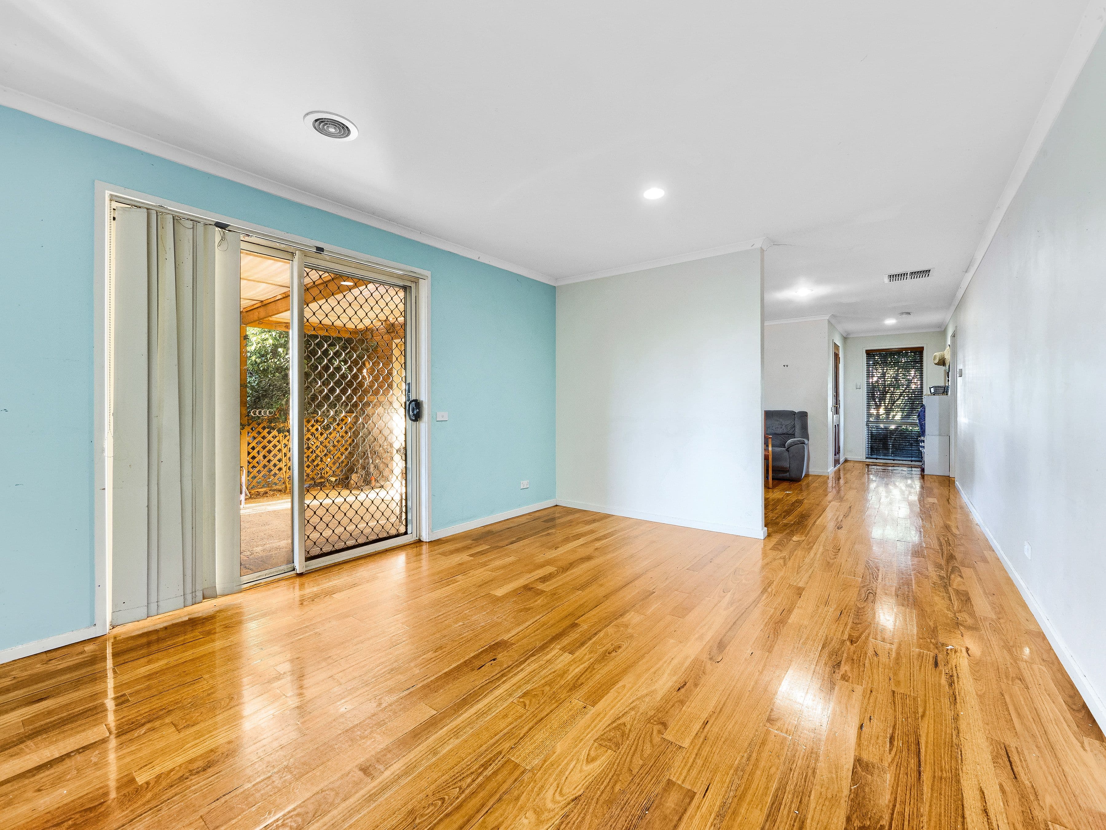 2 Breamlea Way, Cranbourne West VIC 3977, Cranbourne West - Thumbnail 8