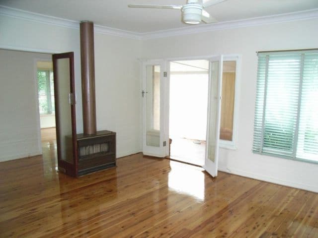 18 Robinson Street, TOOWOOMBA QLD 4350, North Toowoomba - Thumbnail 5