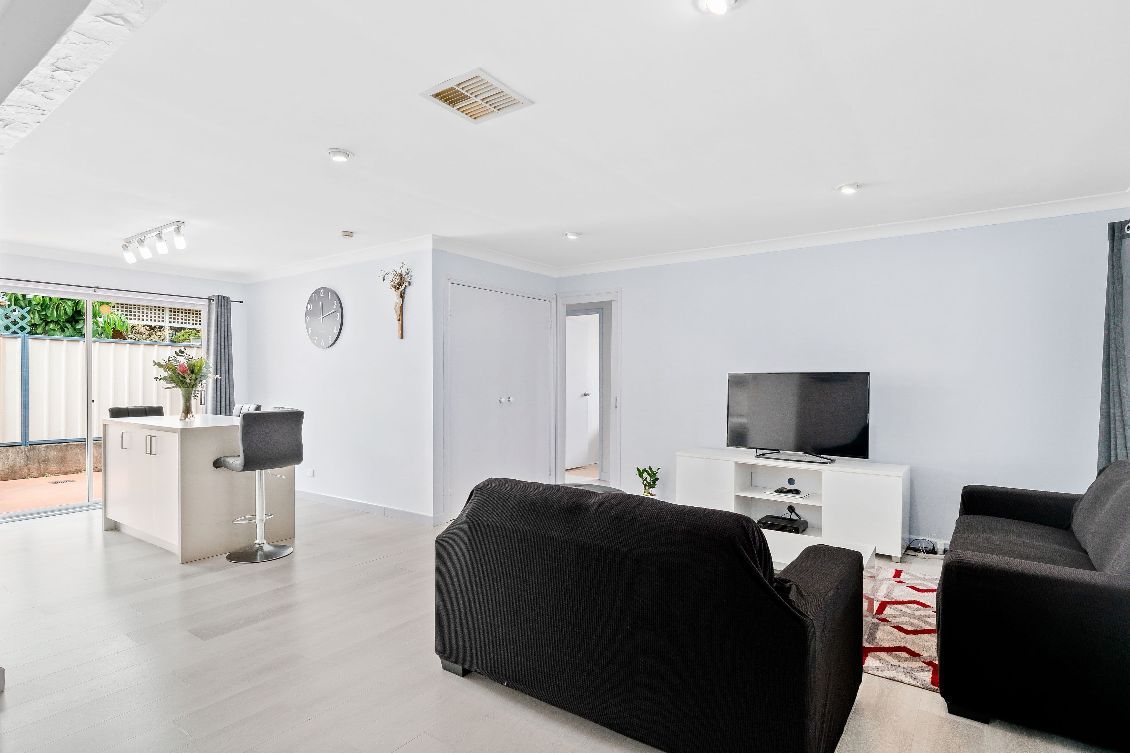 18 Gwandalan Road, Edensor Park NSW 2176, Edensor Park - Thumbnail 8