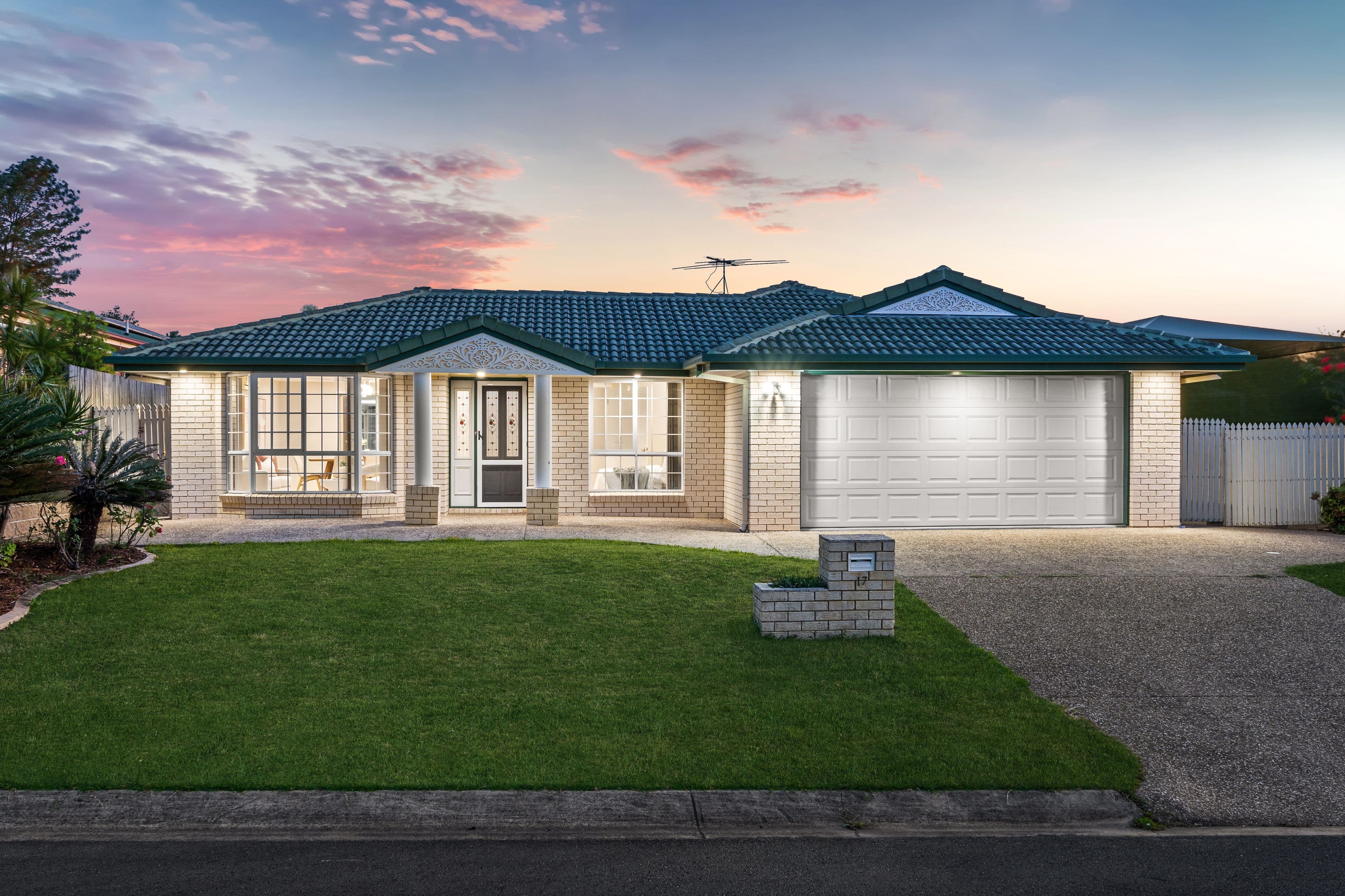 17 Resolution Parade, Flinders View QLD 4305, Flinders View - Image 1