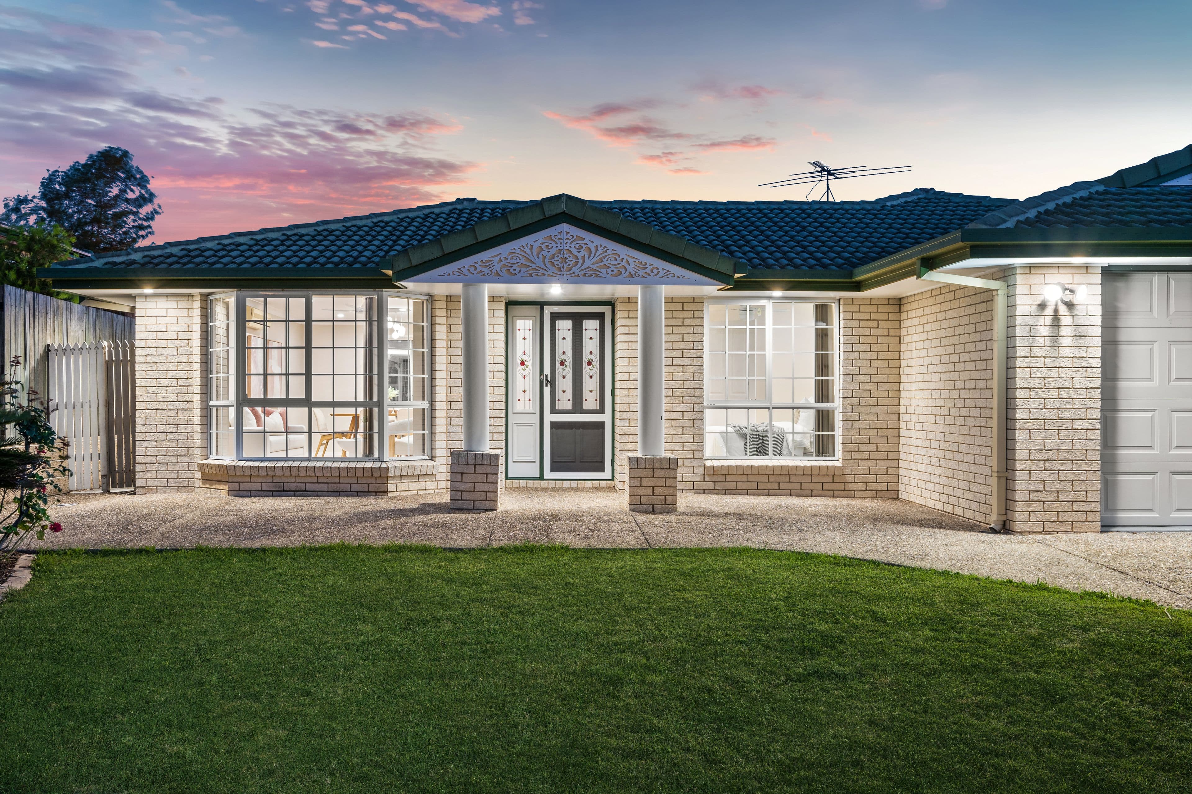 17 Resolution Parade, Flinders View QLD 4305, Flinders View - Thumbnail 2