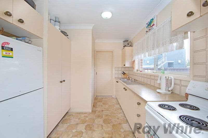 13 Lake Street, Budgewoi NSW 2262, Budgewoi - Thumbnail 6