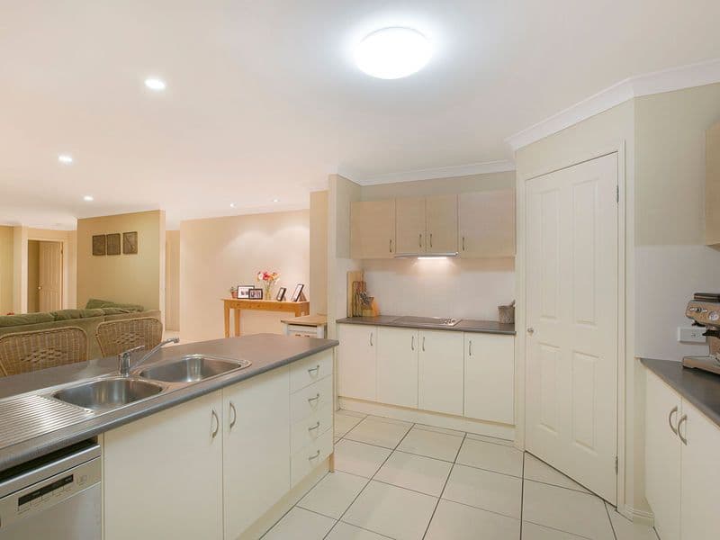 27 Surman Street, Birkdale QLD 4159, Birkdale - Thumbnail 8