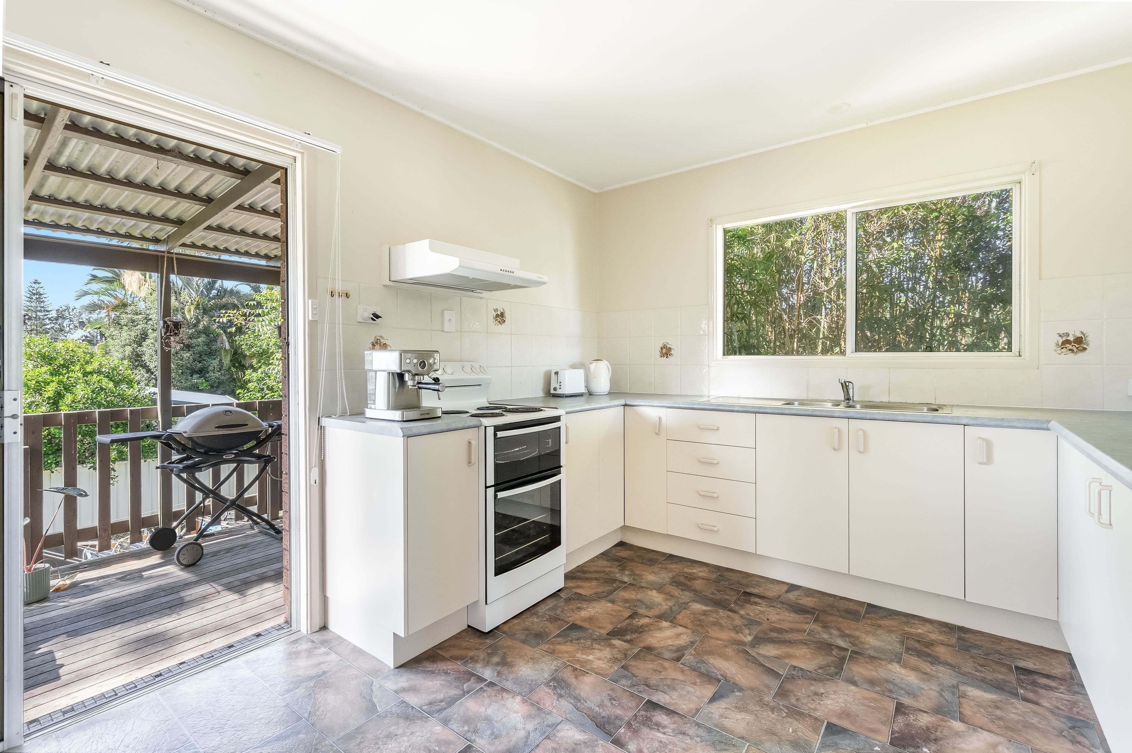 14 Golding Street, Yamba NSW 2464, Yamba - Thumbnail 4