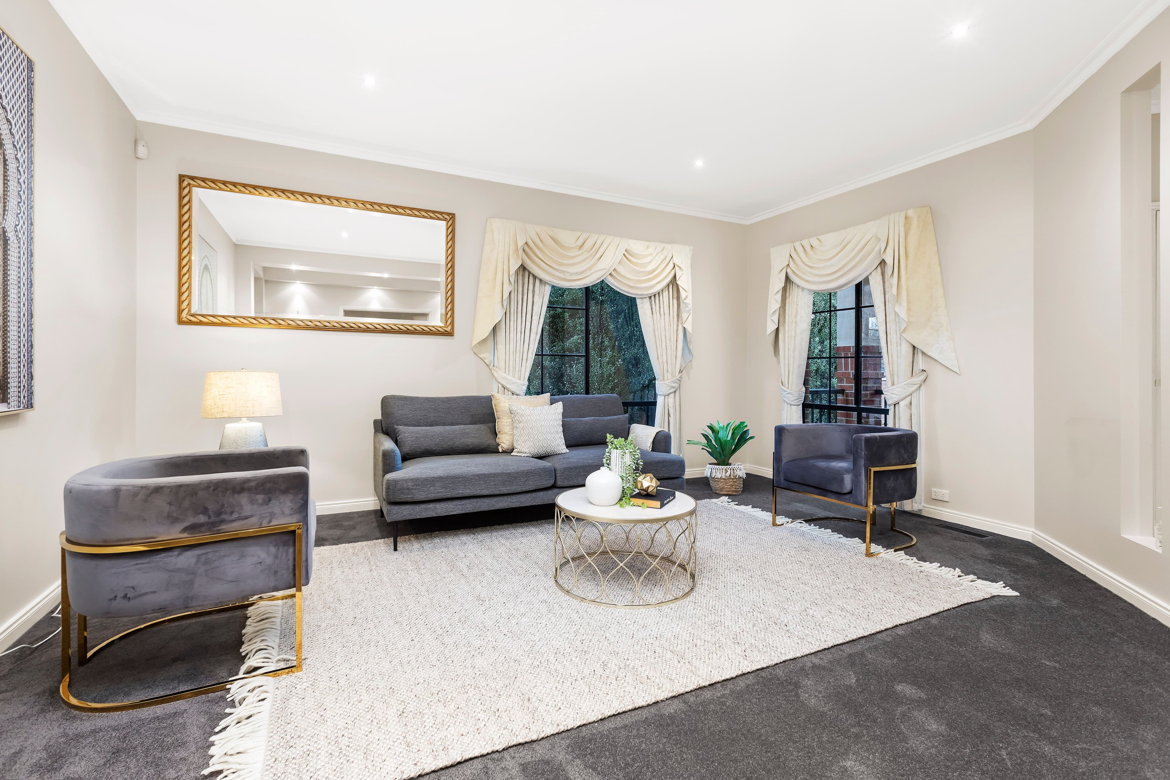 7 Isabelle Court, Mill Park VIC 3082, Mill Park - Thumbnail 2