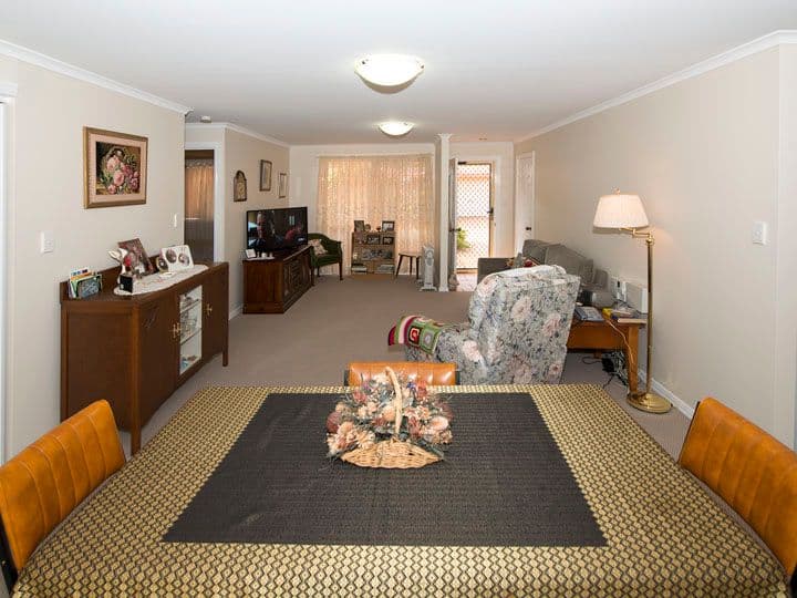 Villa 9 Glenfield Court, Middle Ridge QLD 4350, Middle Ridge - Thumbnail 2