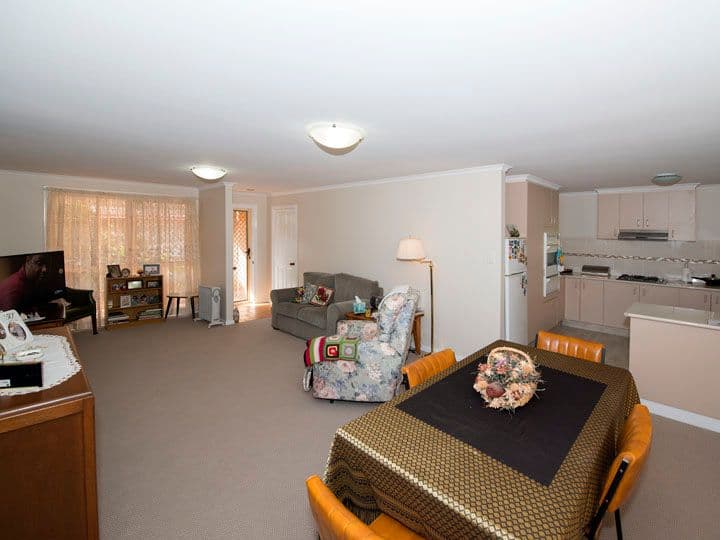 Villa 9 Glenfield Court, Middle Ridge QLD 4350, Middle Ridge - Thumbnail 3