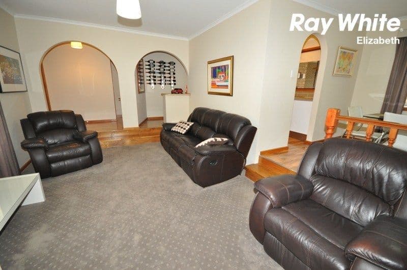 33 Vitana Crescent, CRAIGMORE SA 5114, Craigmore - Thumbnail 3