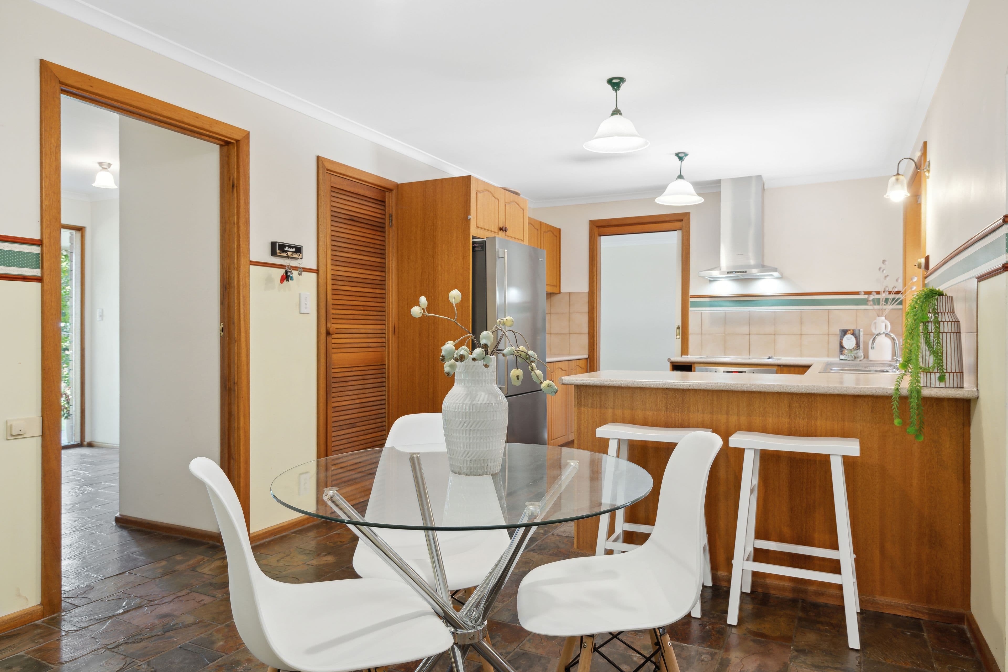 11 Amsdale Avenue, Macquarie Hills NSW 2285, Macquarie Hills - Thumbnail 5