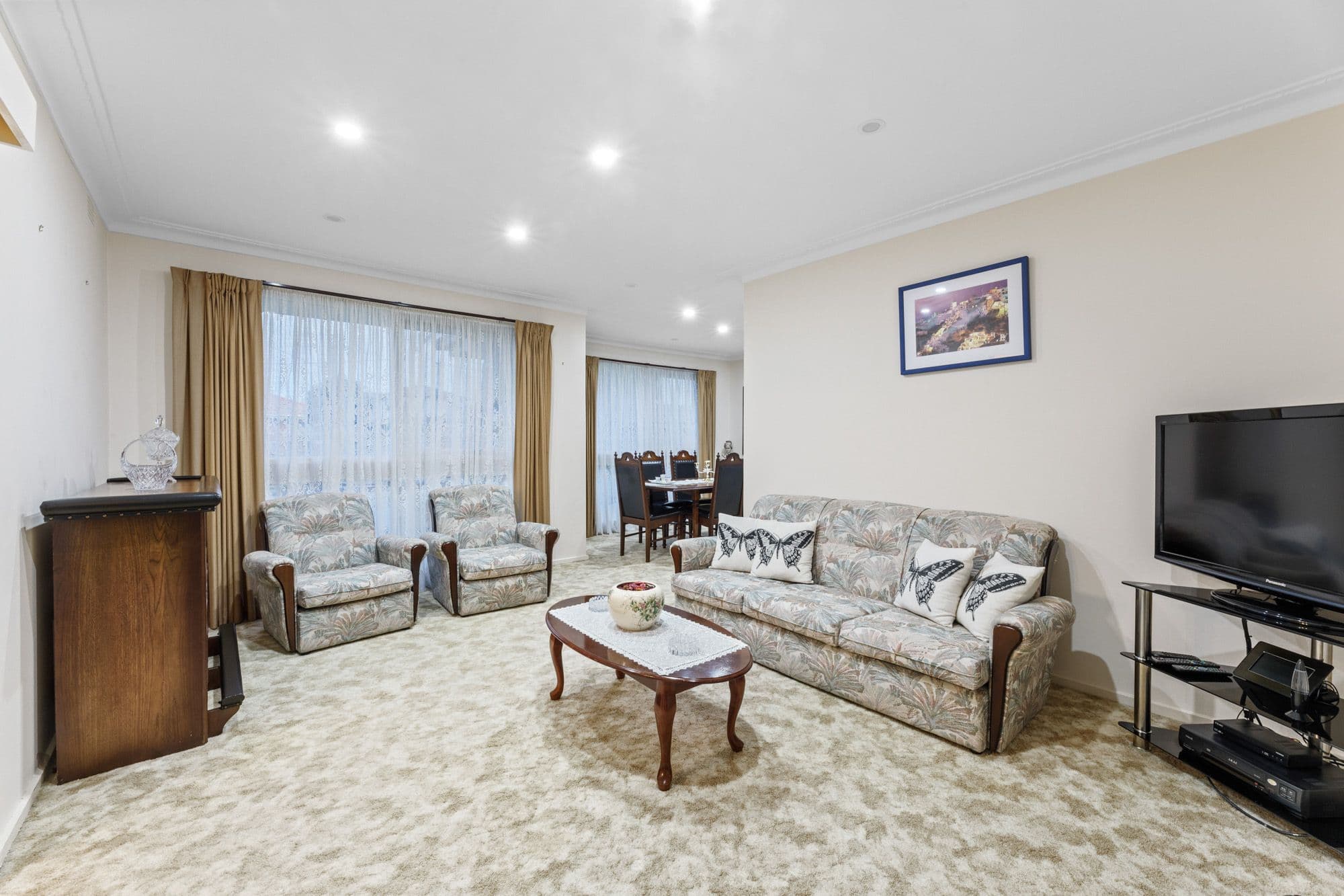 3 Baker Court, Burwood East VIC 3151, Burwood East - Thumbnail 2