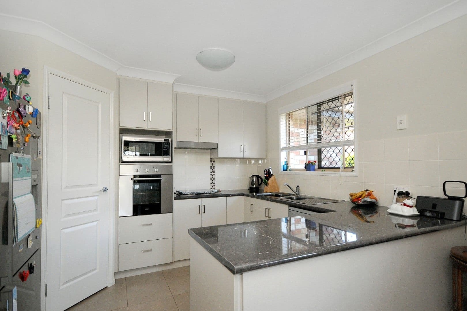 11 Camborne Street, KLEINTON QLD 4352, Kleinton - Thumbnail 3