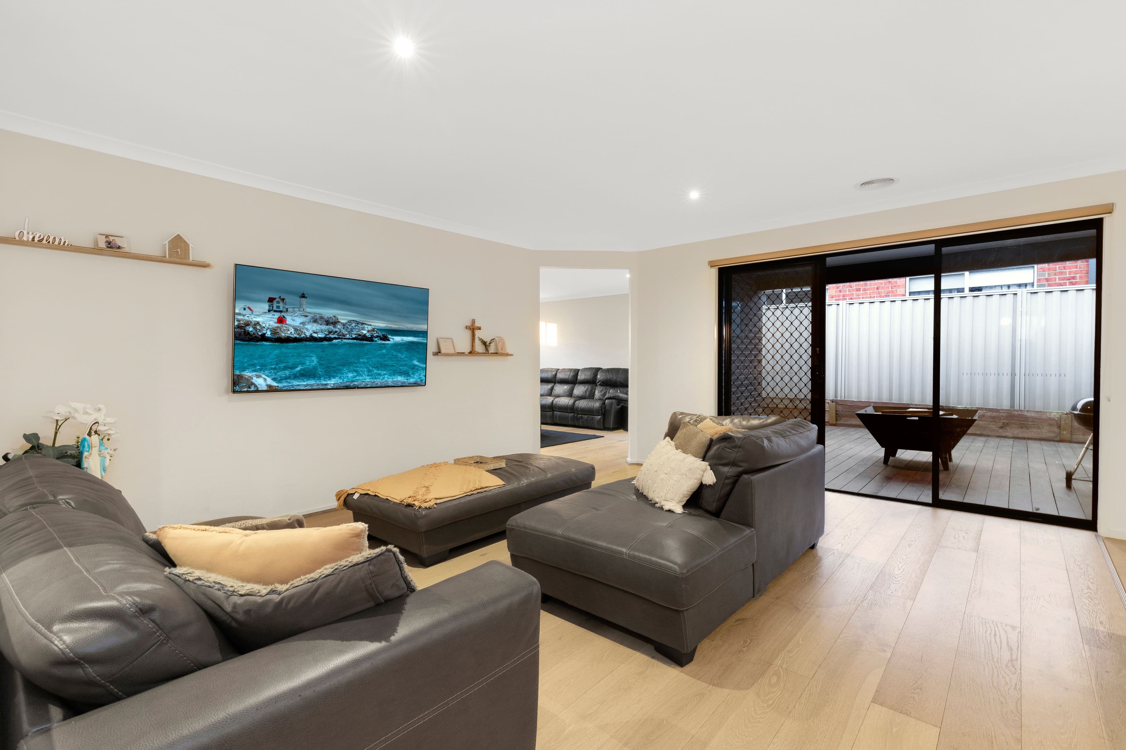 33 Villella Drive, Pakenham VIC 3810, Pakenham - Thumbnail 6