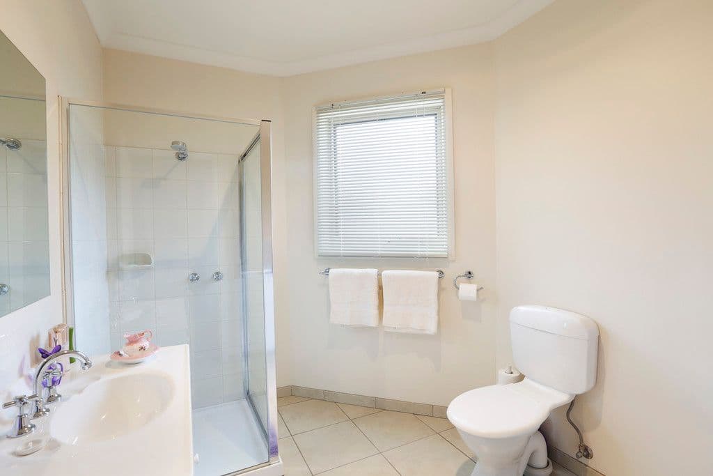 183 South Valley Road, Highton VIC 3216, Highton - Thumbnail 6