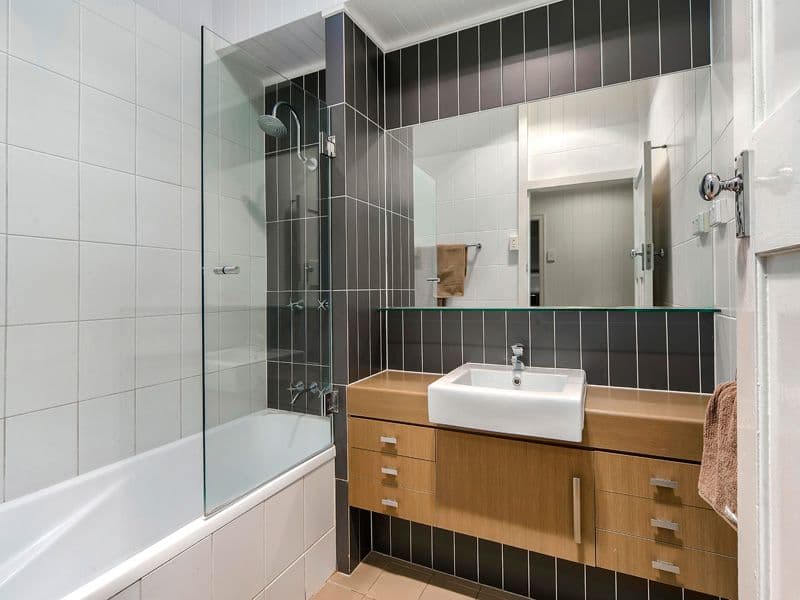 18 Frodsham Street, ALBION QLD 4010, Albion - Thumbnail 7