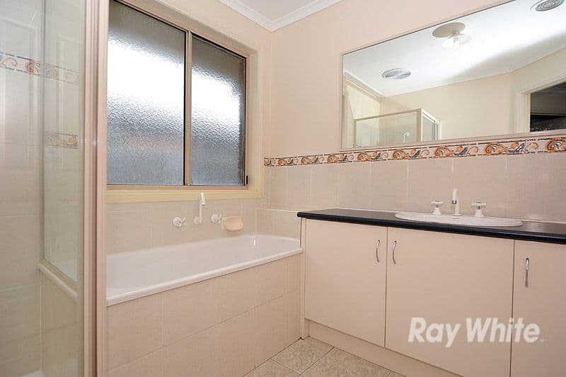 58 Sandalwood Drive, PAKENHAM VIC 3810, Pakenham - Thumbnail 7