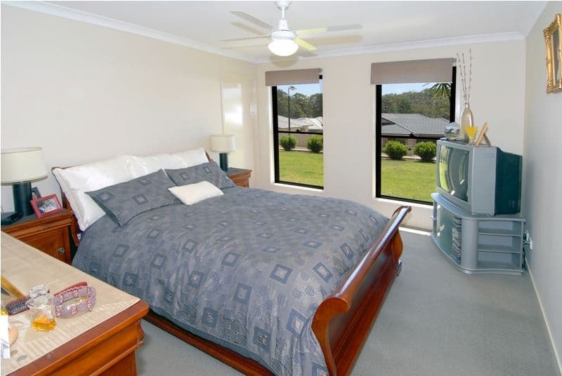 8 Cullen Drive, LITTLE MOUNTAIN QLD 4551, Little Mountain - Thumbnail 2