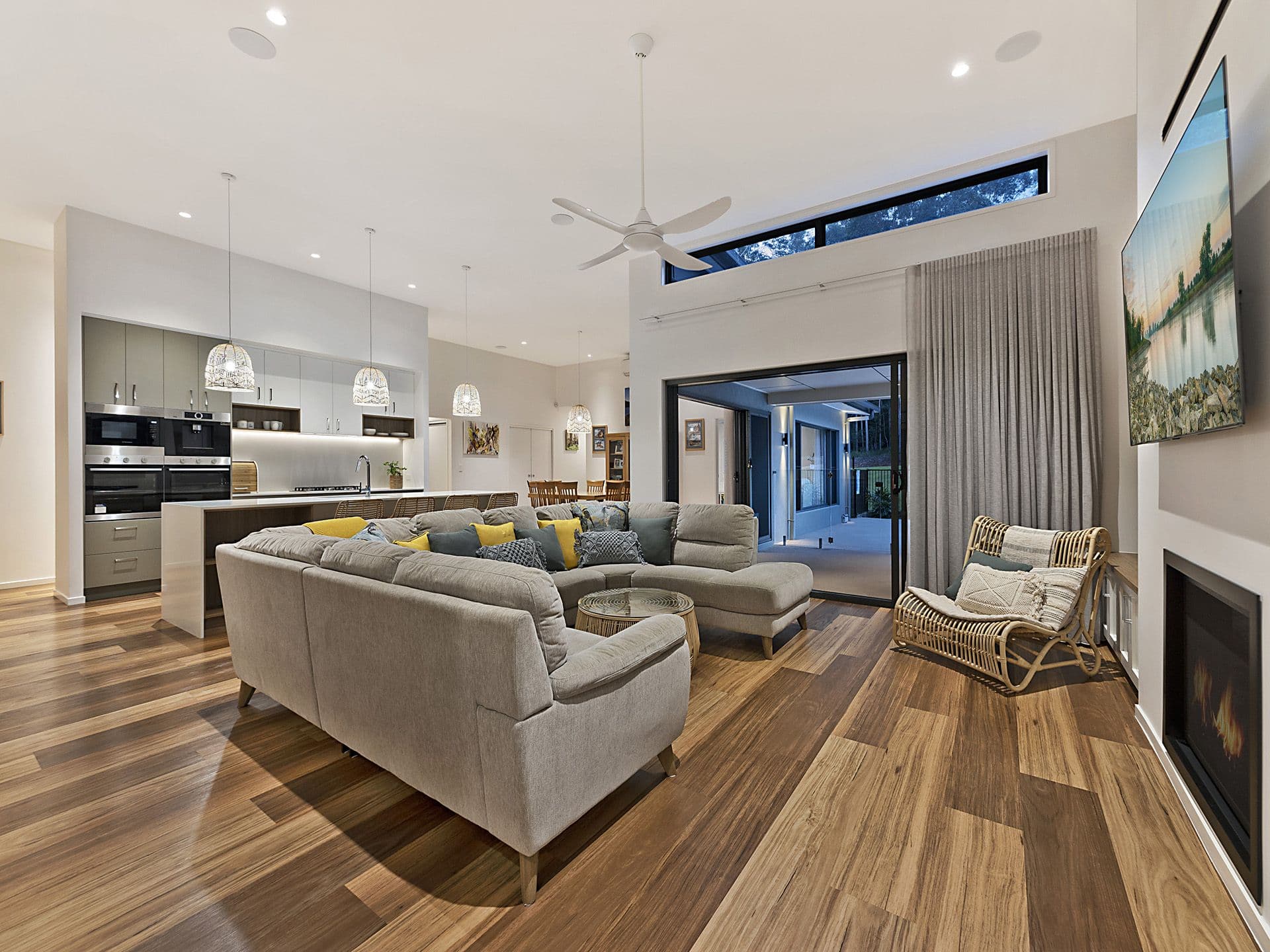 247 Dales Road, Chevallum QLD 4555, Chevallum - Thumbnail 2