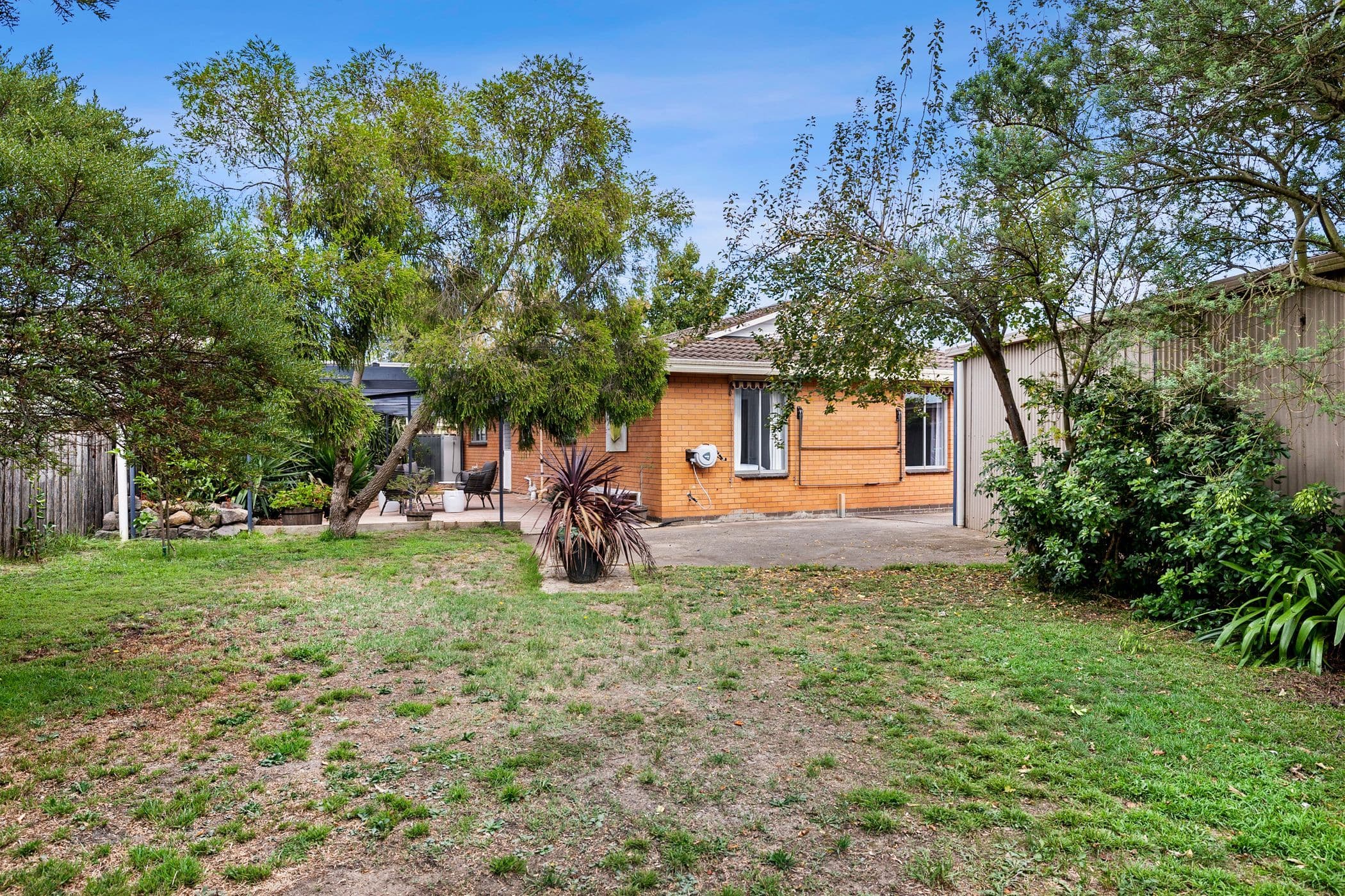 16 Clover Street, Wendouree VIC 3355, Wendouree - Thumbnail 6