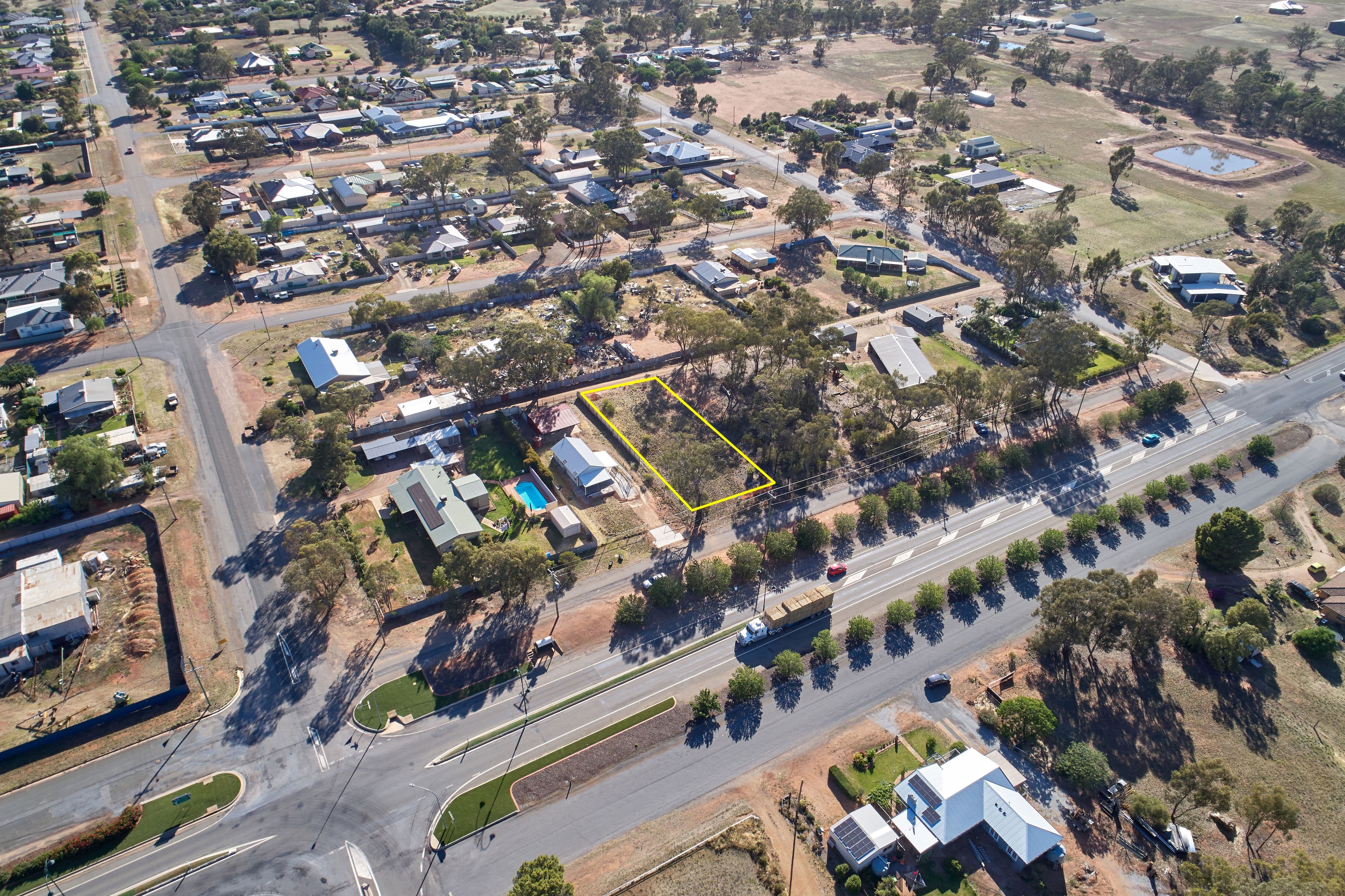 13 Cowabbie Street, Coolamon NSW 2701, Coolamon - Thumbnail 3