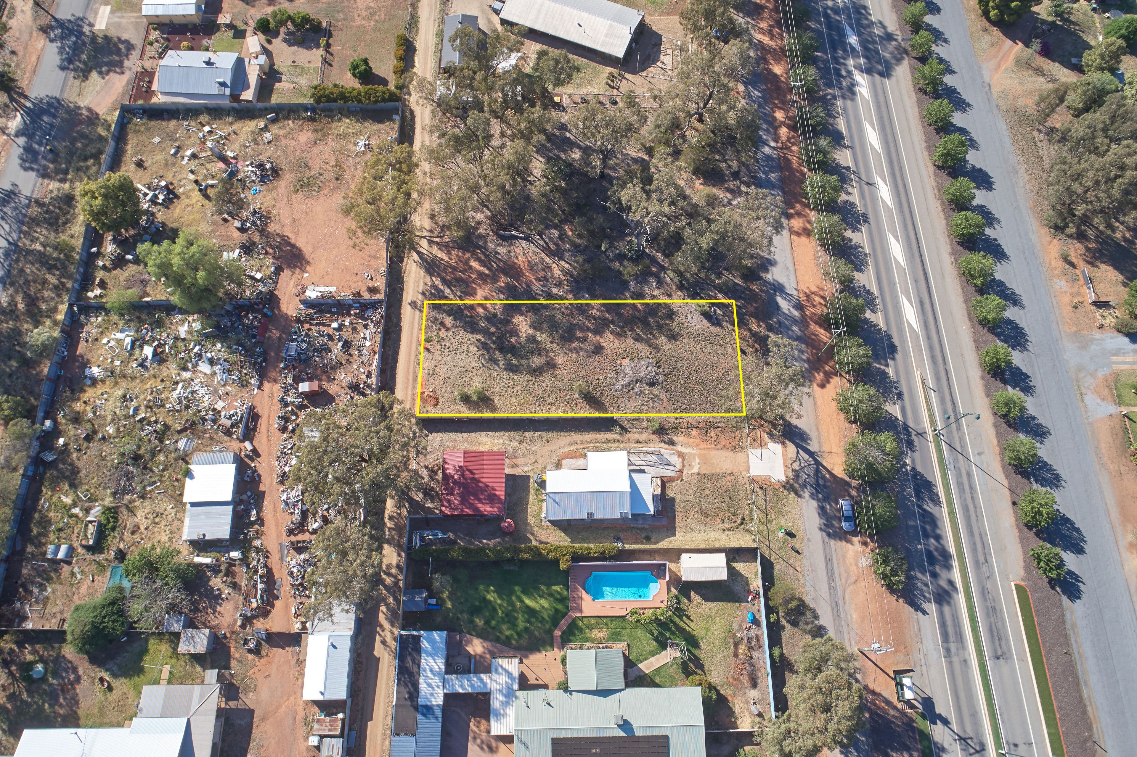 13 Cowabbie Street, Coolamon NSW 2701, Coolamon - Thumbnail 5