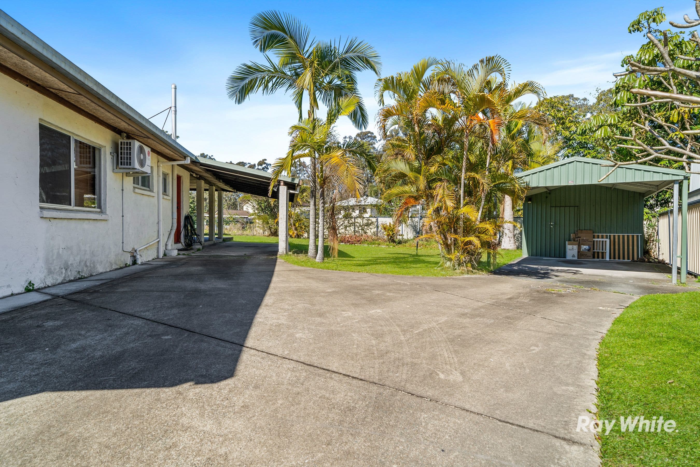 32 Nerine Street, Kingston QLD 4114, Kingston - Thumbnail 3