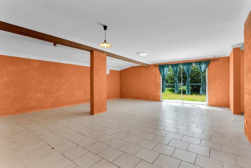 32 Nerine Street, Kingston QLD 4114, Kingston - Thumbnail 4