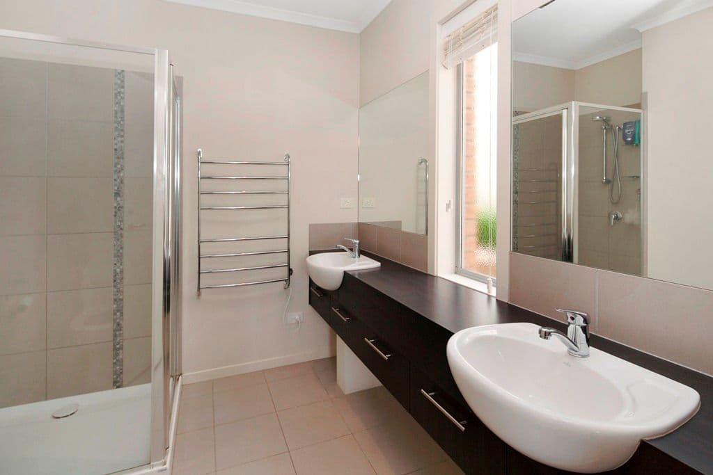 5 Catherine Court, Brown Hill VIC 3350, Brown Hill - Thumbnail 7