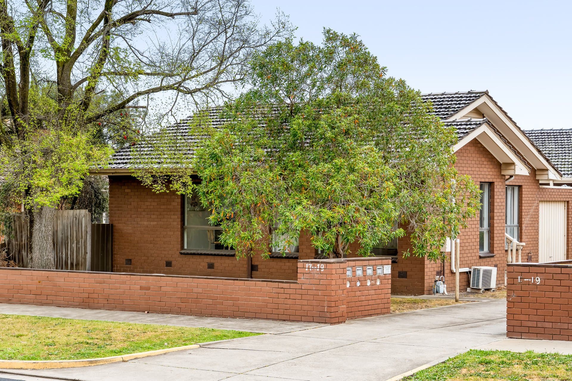 1/17 Henderson Street, Reservoir - Thumbnail 2
