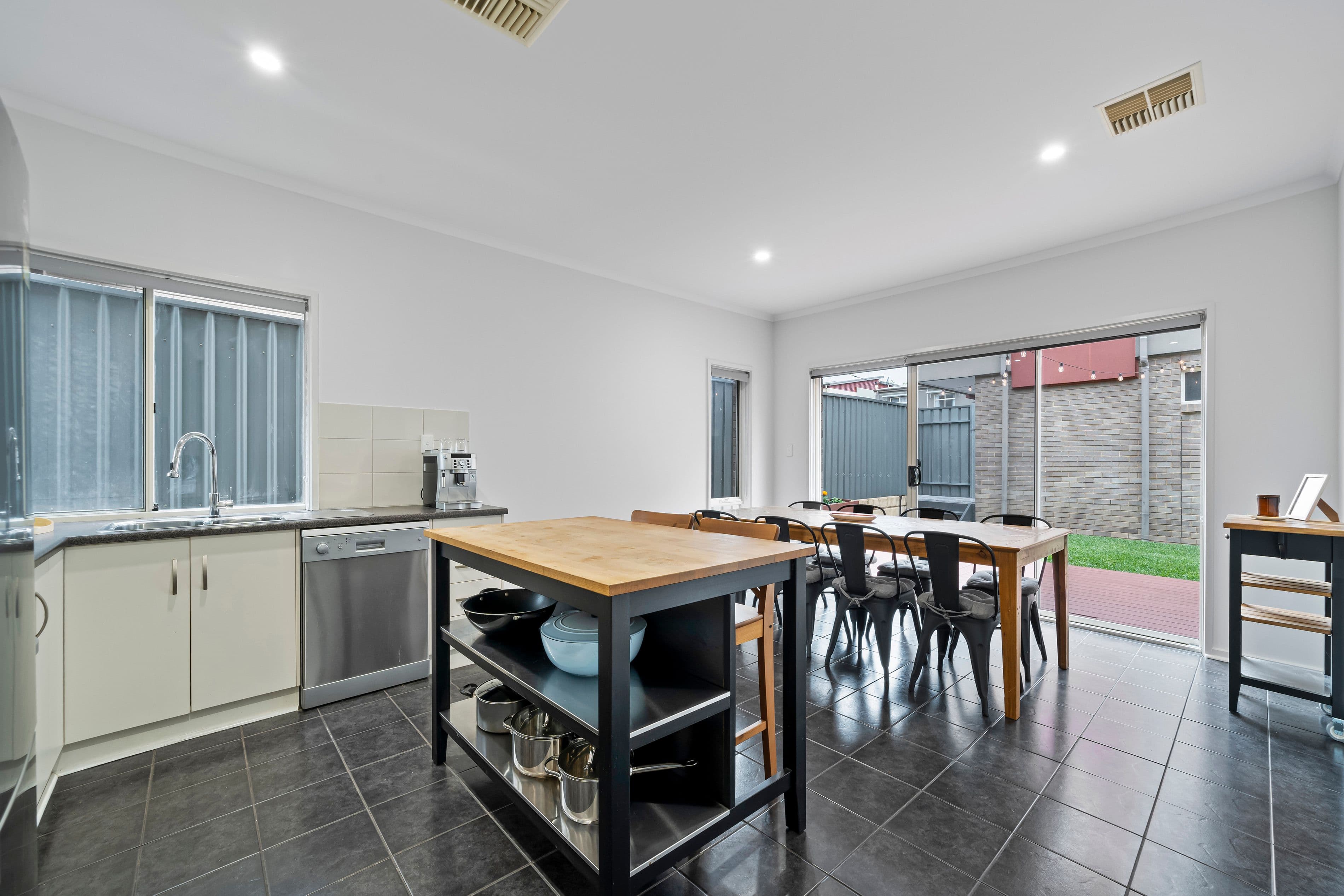 33 Grant Avenue, Gilles Plains SA 5086, Gilles Plains - Thumbnail 3