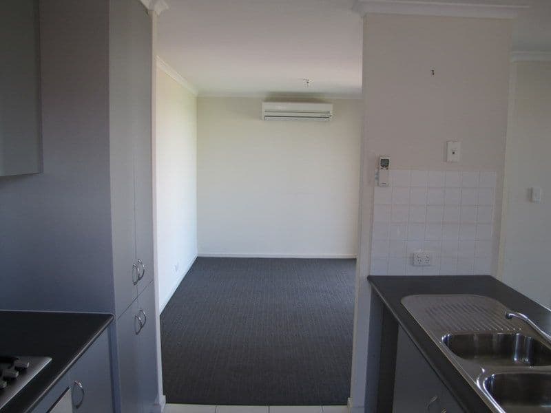 20  Cassia Street, MUNNO PARA WEST SA 5115, Munno Para West - Thumbnail 4