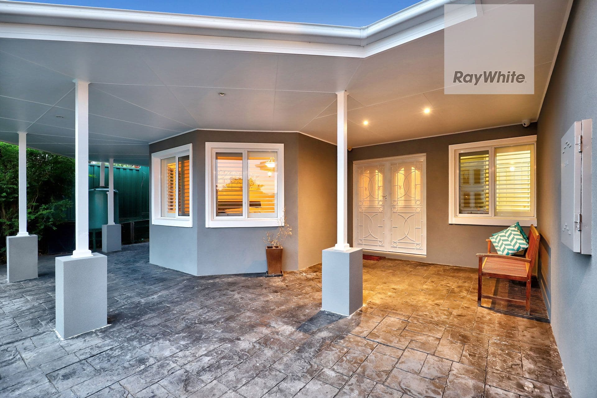92 Stonebridge Way, Attwood VIC 3049, Attwood - Thumbnail 3