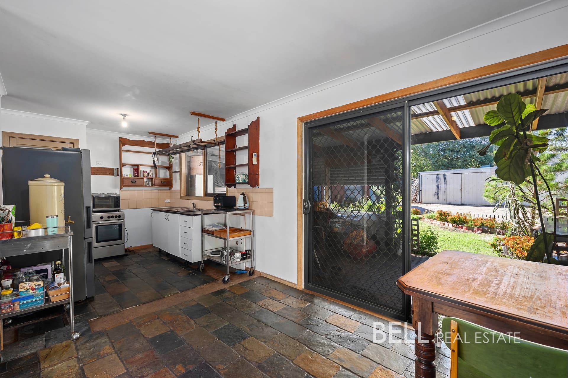 16 Beazley Road, CARDINIA, Cardinia - Thumbnail 2