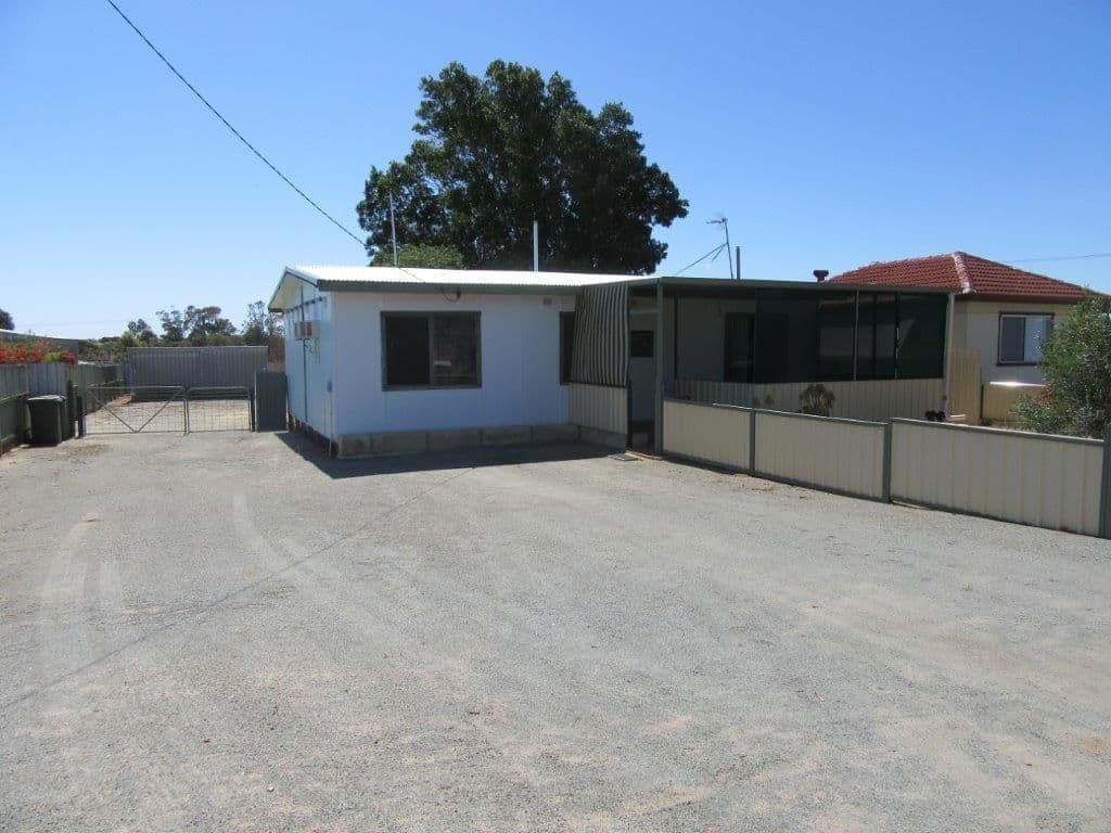 40 Slater Street, Carnamah WA 6517, Carnamah - Thumbnail 2