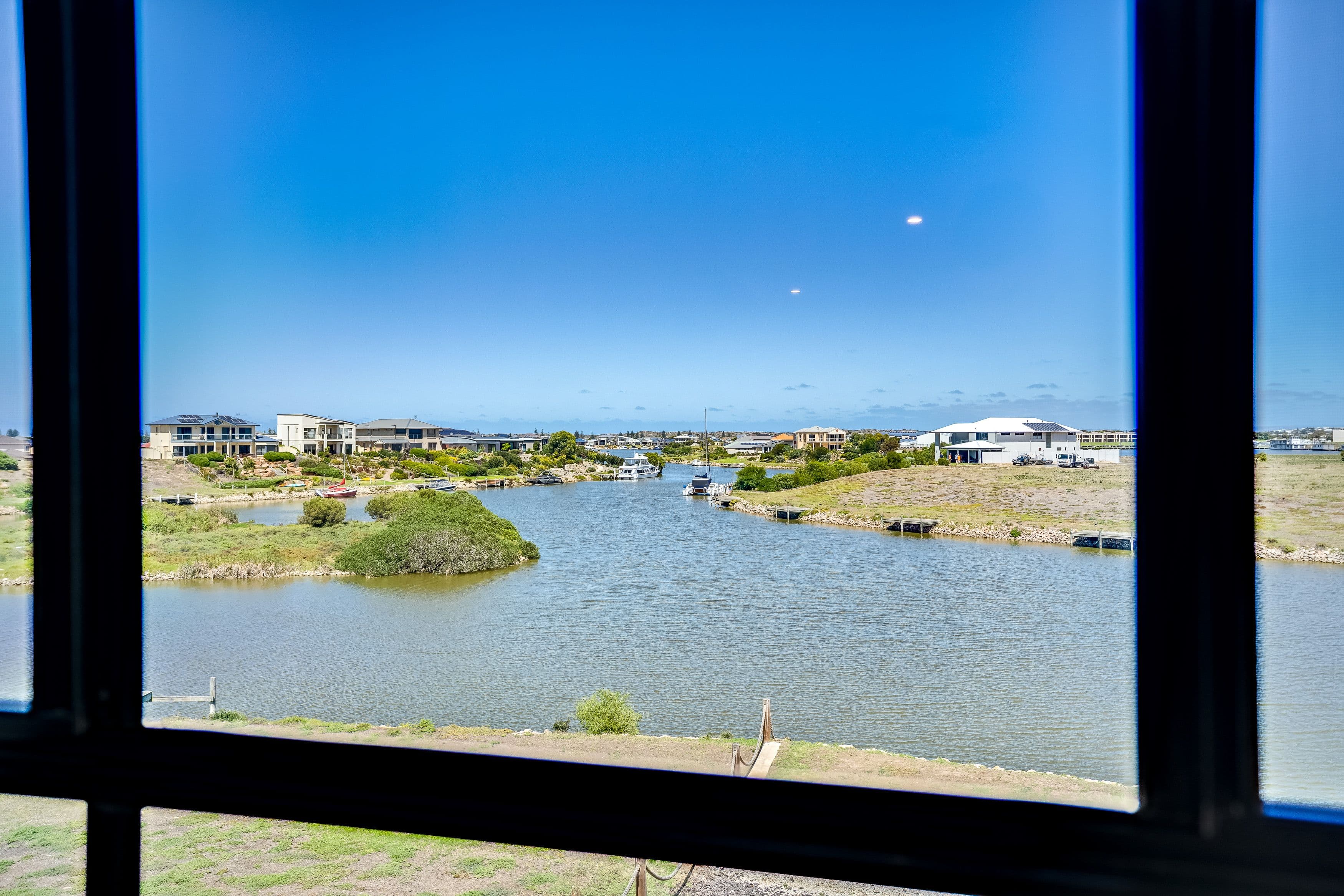 117 Blanche Parade, Hindmarsh Island SA 5214, Hindmarsh Island - Thumbnail 8