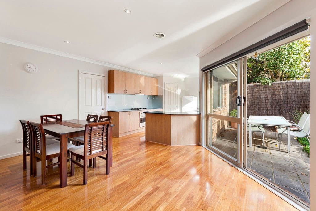 384 Waverley Road, Mount Waverley VIC 3149, Mount Waverley - Thumbnail 3