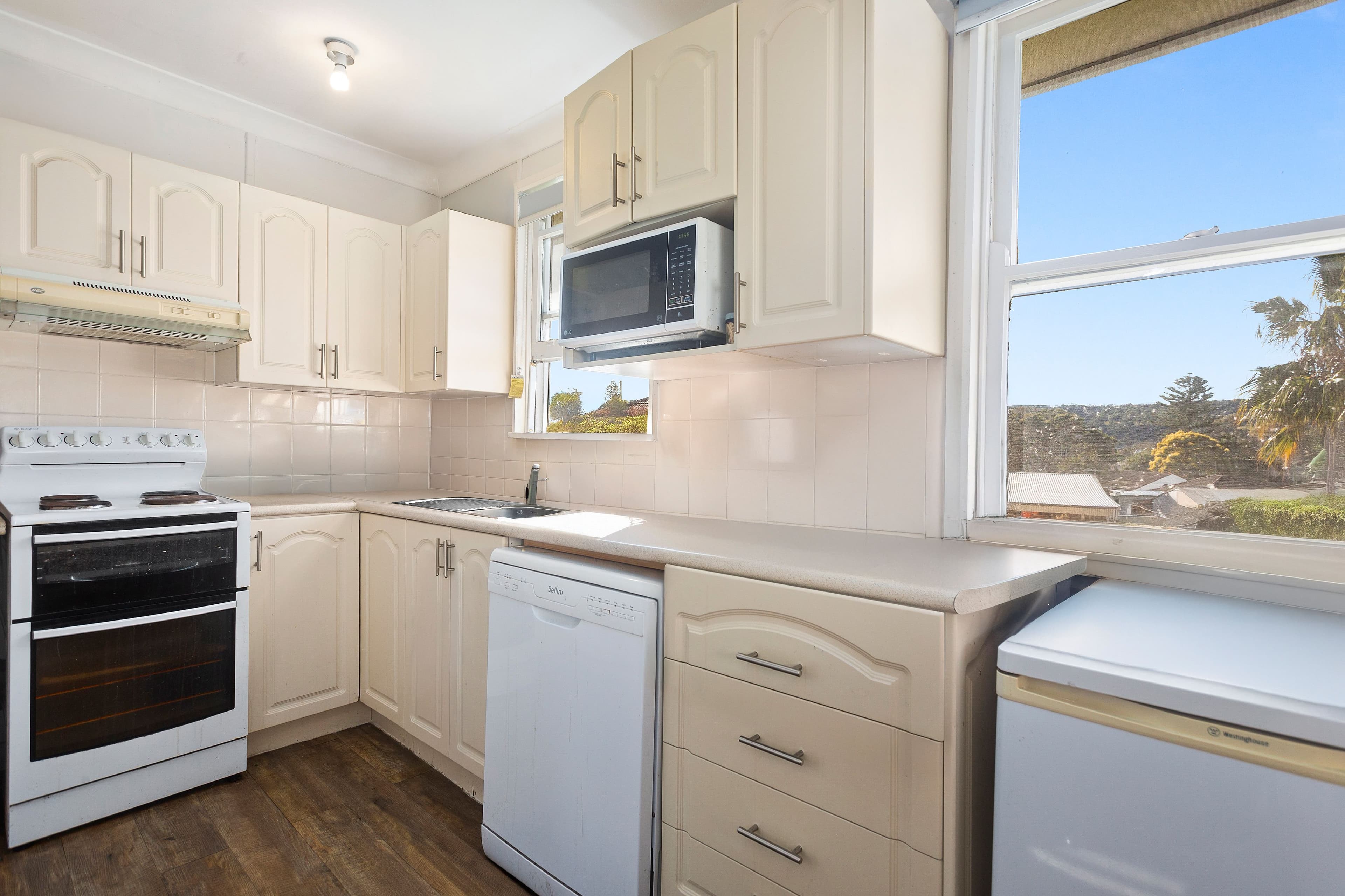 498 Northcliffe Drive, Berkeley NSW 2506, Berkeley - Thumbnail 3