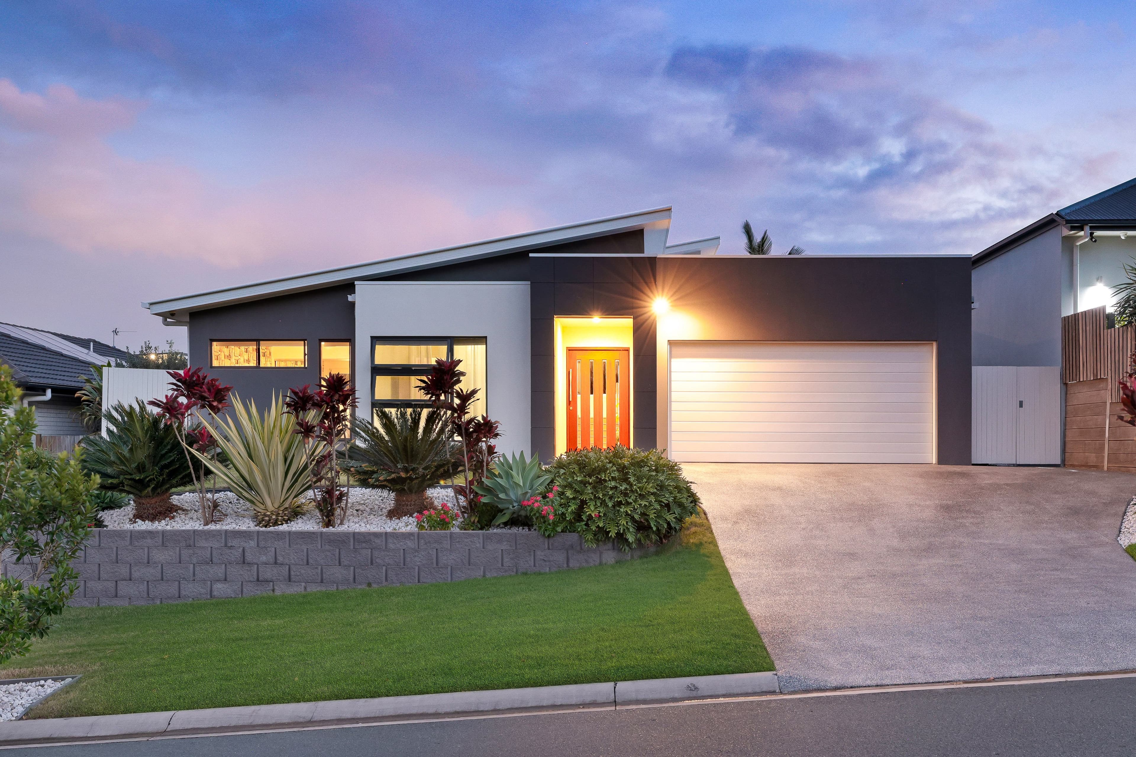 20 Whimbrel Avenue, Upper Coomera QLD 4209, Upper Coomera - Thumbnail 2
