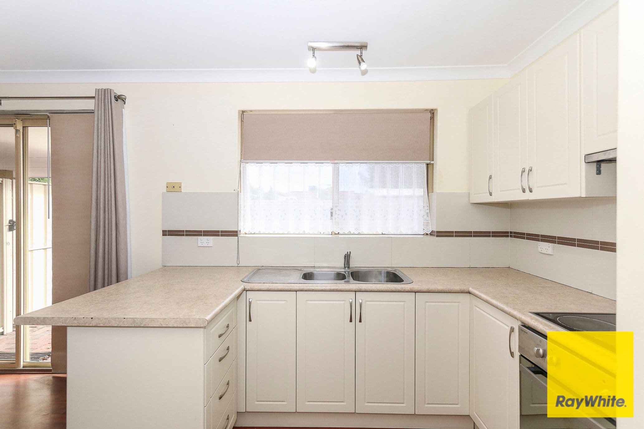 13A Rhone Place, Beechboro WA 6063, Beechboro - Thumbnail 6