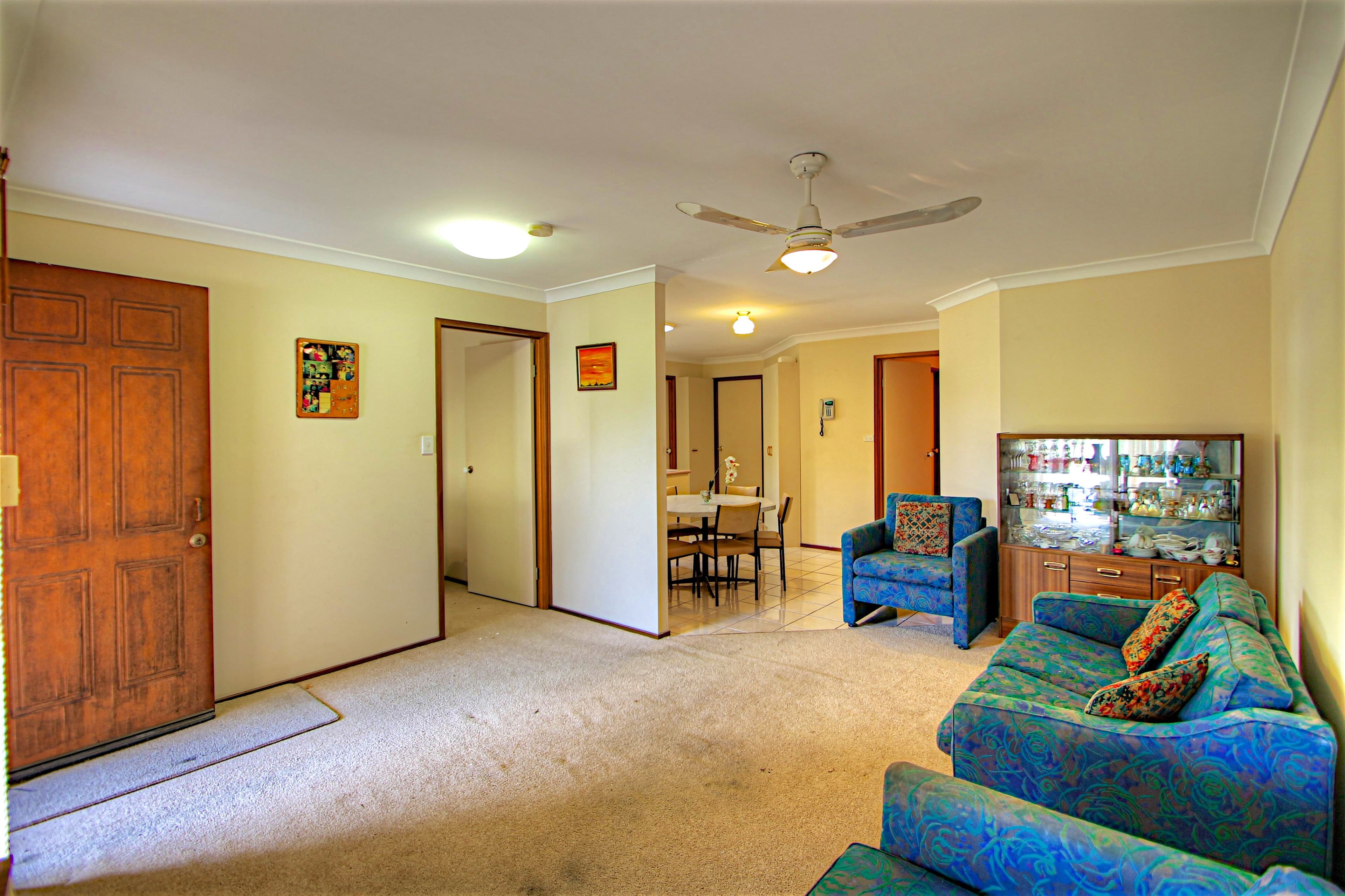  27 Cambridge Street, Silkstone QLD 4304, Silkstone - Thumbnail 3