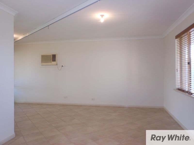 252 Wharf Street, Queens Park WA 6107, Queens Park - Thumbnail 8