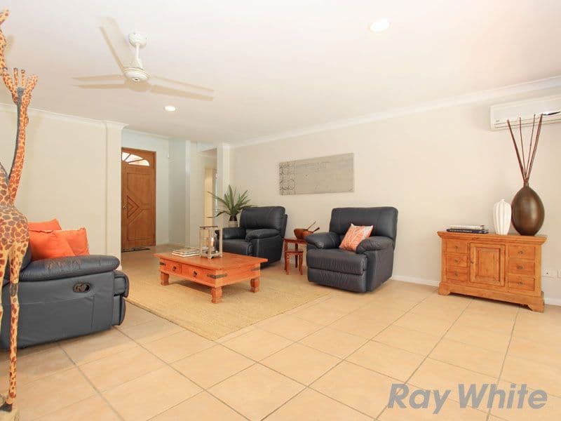 6 Trinity Place, BRIDGEMAN DOWNS QLD 4035, Bridgeman Downs - Thumbnail 2