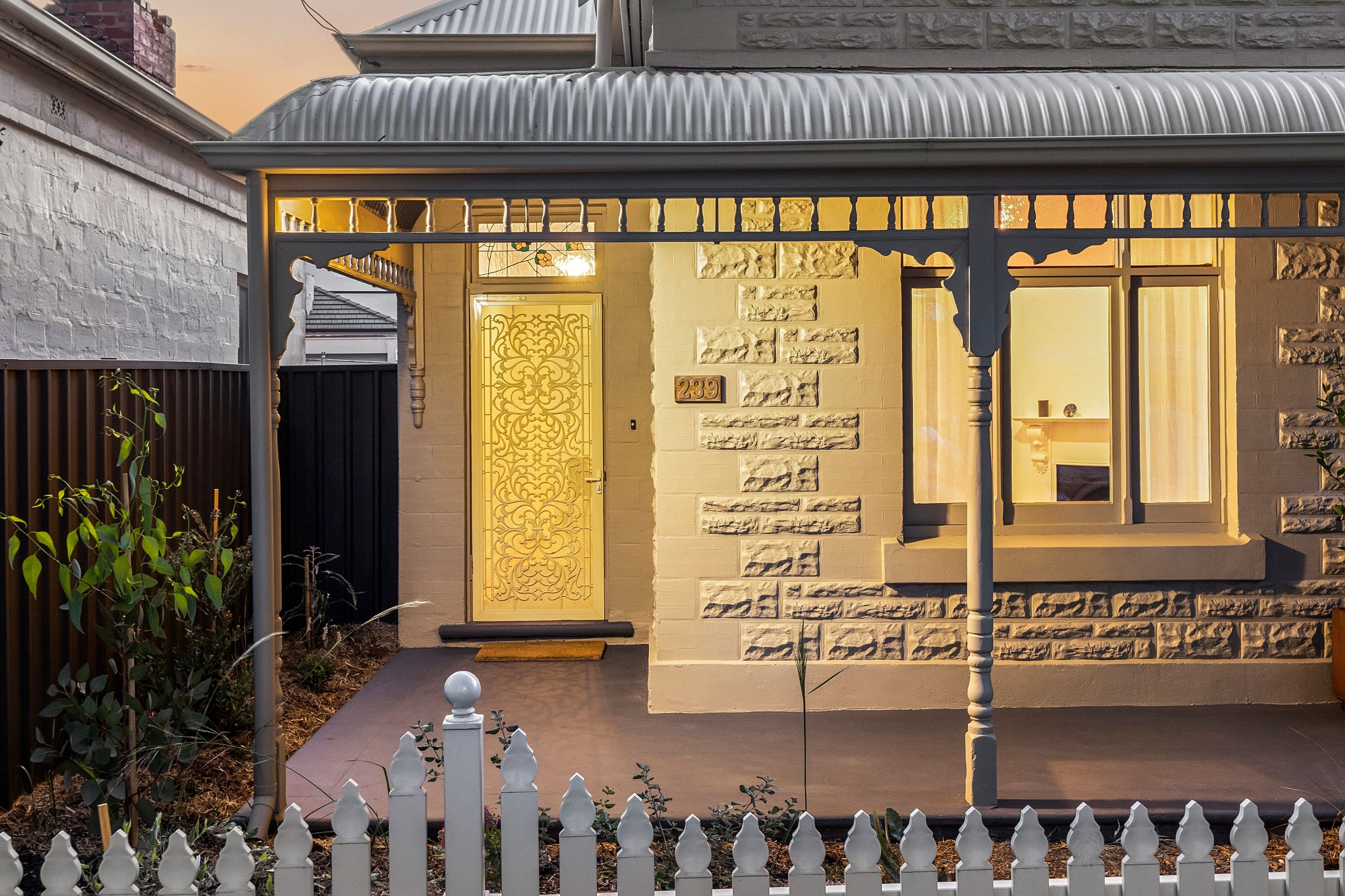 239 Military Road, Henley Beach SA 5022, Henley Beach - Thumbnail 2