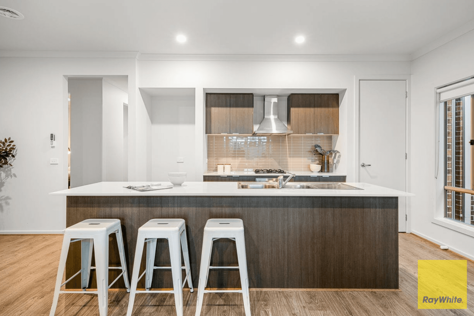 29 Denman Drive, Point Cook VIC 3030, Point Cook - Thumbnail 6