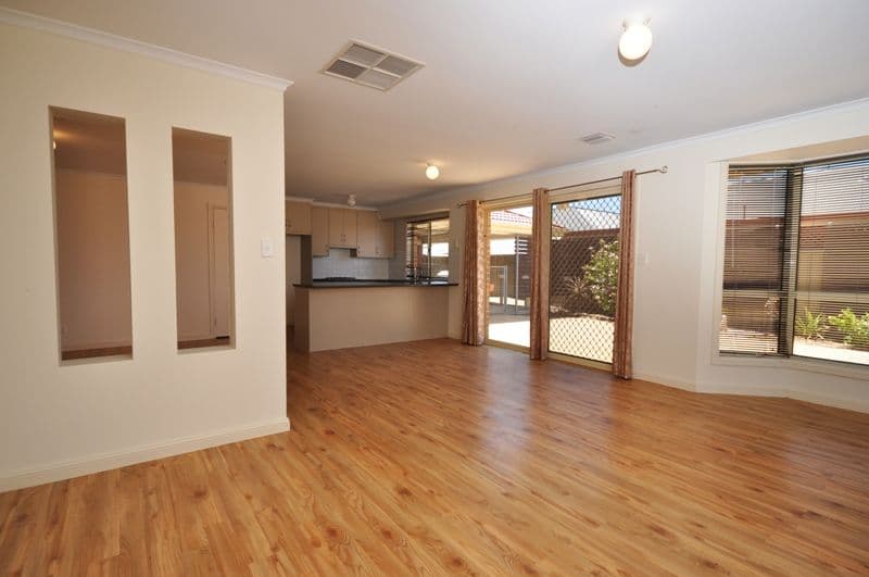 21 Eton Drive, ANDREWS FARM SA 5114, Andrews Farm - Thumbnail 4