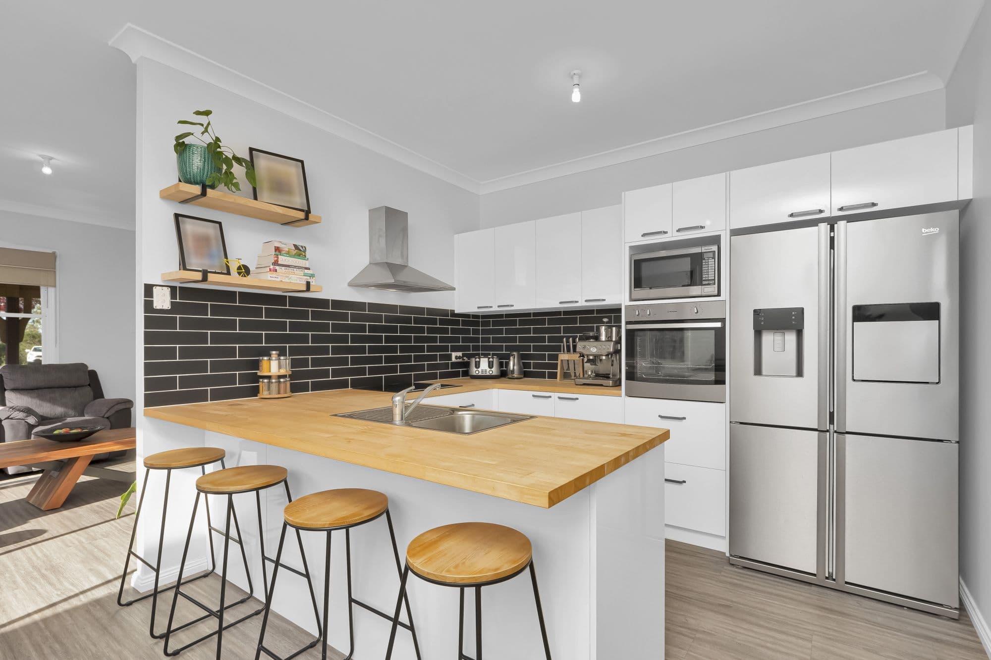 10 Oxley Grove, Tahmoor NSW 2573, Tahmoor - Thumbnail 4