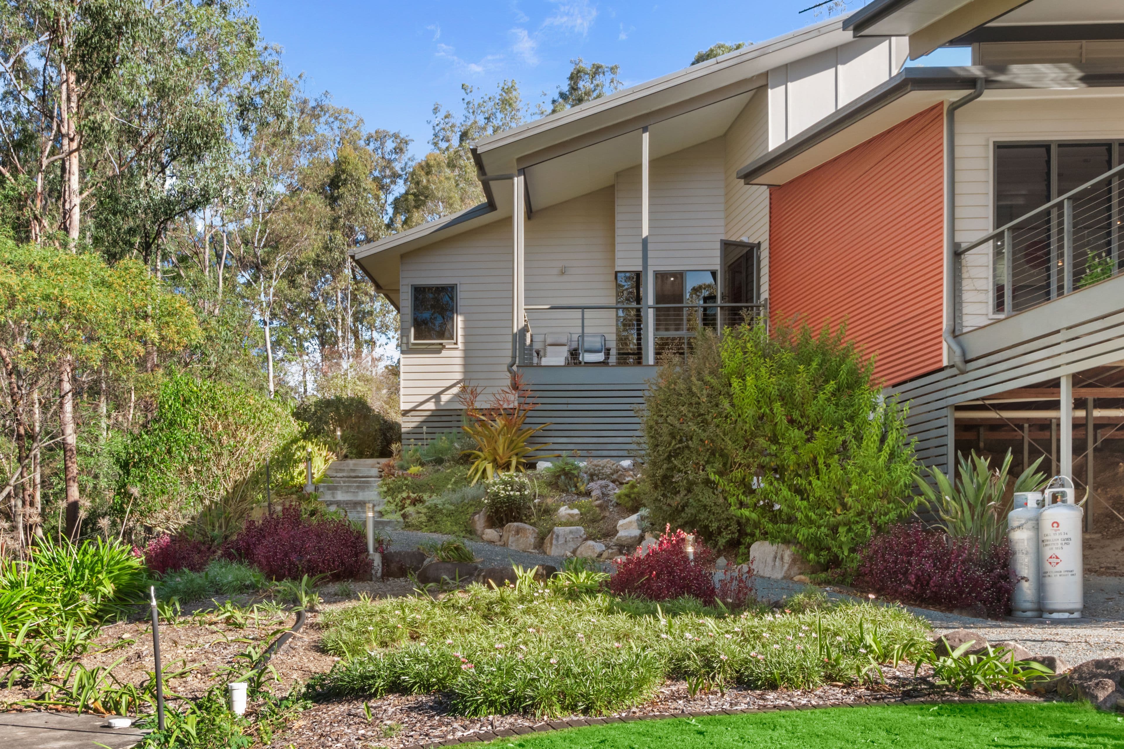 9 Ruby Court, Bunya QLD 4055, Bunya - Thumbnail 3