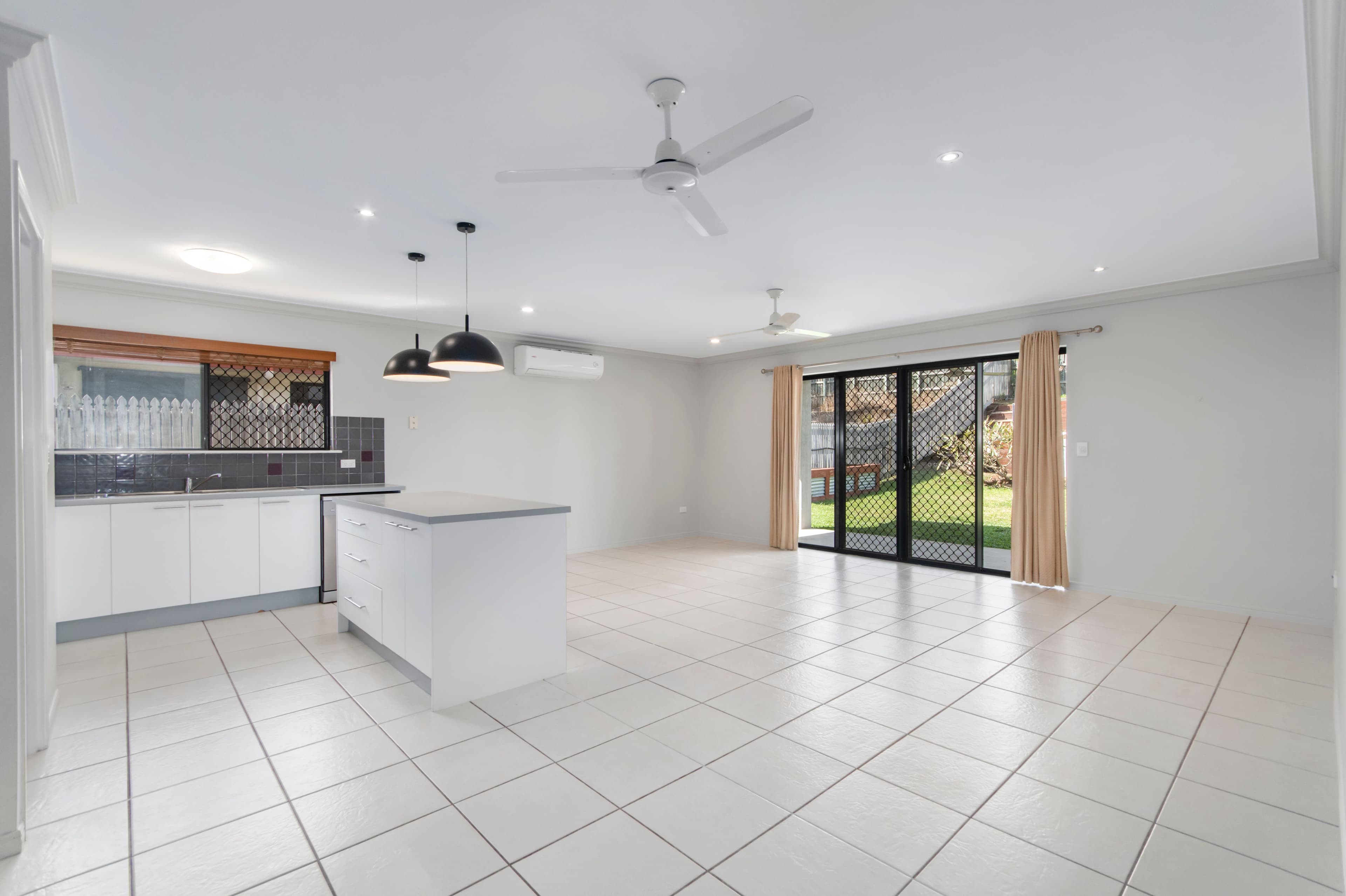 34 Sea Eagle Circuit, Douglas QLD 4814, Douglas - Thumbnail 4