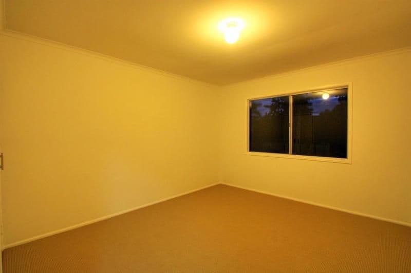 9 Janet Street, North Booval QLD 4304, North Booval - Thumbnail 8