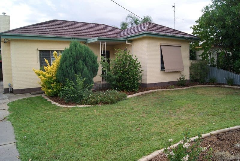 260 Wantigong Street, North Albury - Image 1